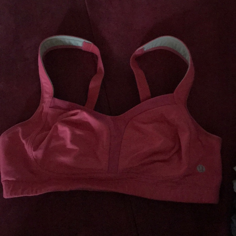 Red lululemon Tata tamer 34 b/c